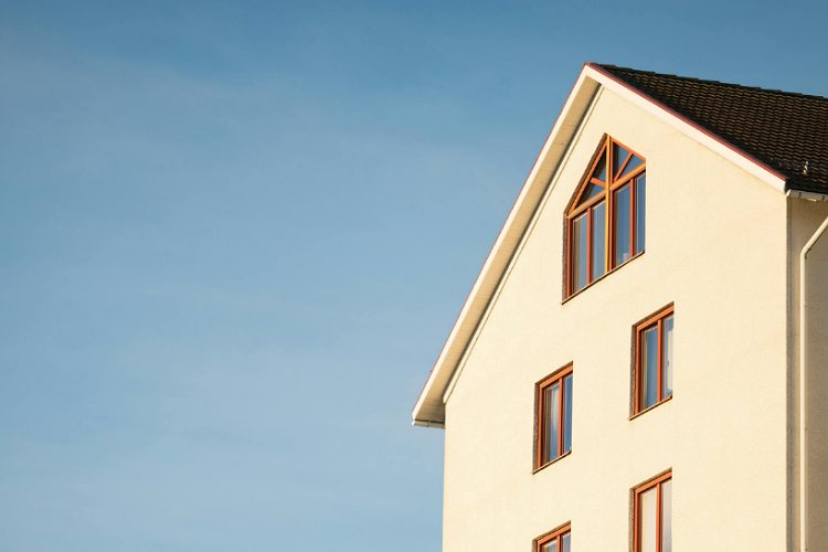 Essential Tips for a Stress Free Roof Replacement