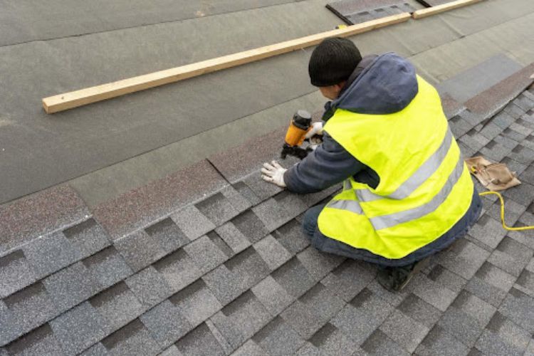 How Do You Identify Two Layers of Shingles on a Roof