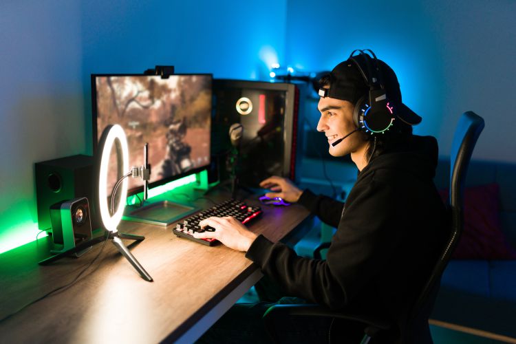 Tracking Behavior Patterns of Winning Players What the Data Tells Us